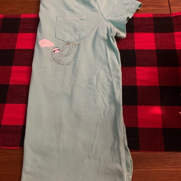 SOLD ON MERCARI 🌻 Cat & Jack      Girl T-Shirt - Picture 5 of 7